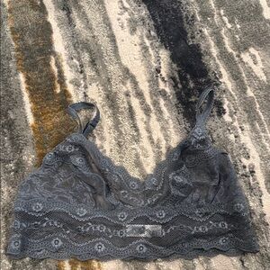 Elegant Lace Bralette in Gray